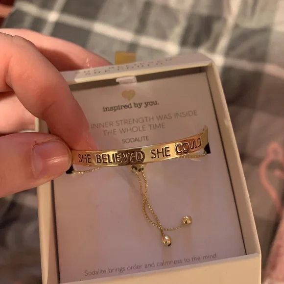 Beautiful bracelet - Picture 2 of 2